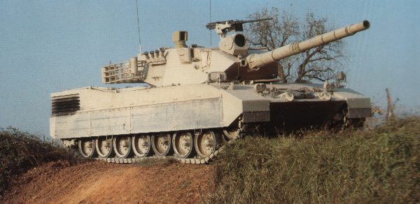 flazhok-15x23-sm-na-palochke-tankovye-vojska-rossii-2.jpg